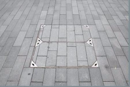 怎麼在不鏽鋼廠家選擇合適的不鏽鋼井蓋？