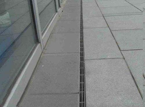 線性排水溝廠家分享縫隙式排水溝能夠過車嗎？