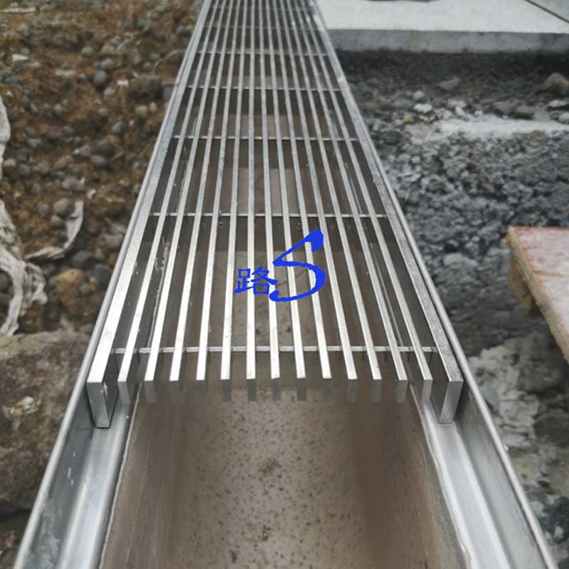 線性排水溝在車間的運用