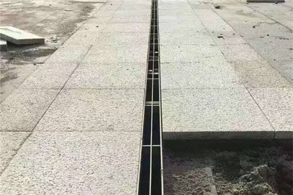 怎麼對線性排水溝進行維護保養