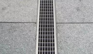 線性排水溝相較於傳統排水溝的優勢