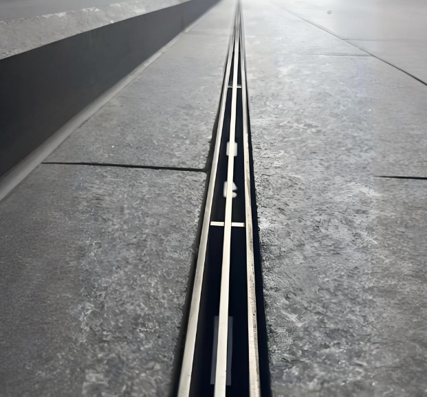 解析怎麼做才能體現出線性排水溝的施工要點？